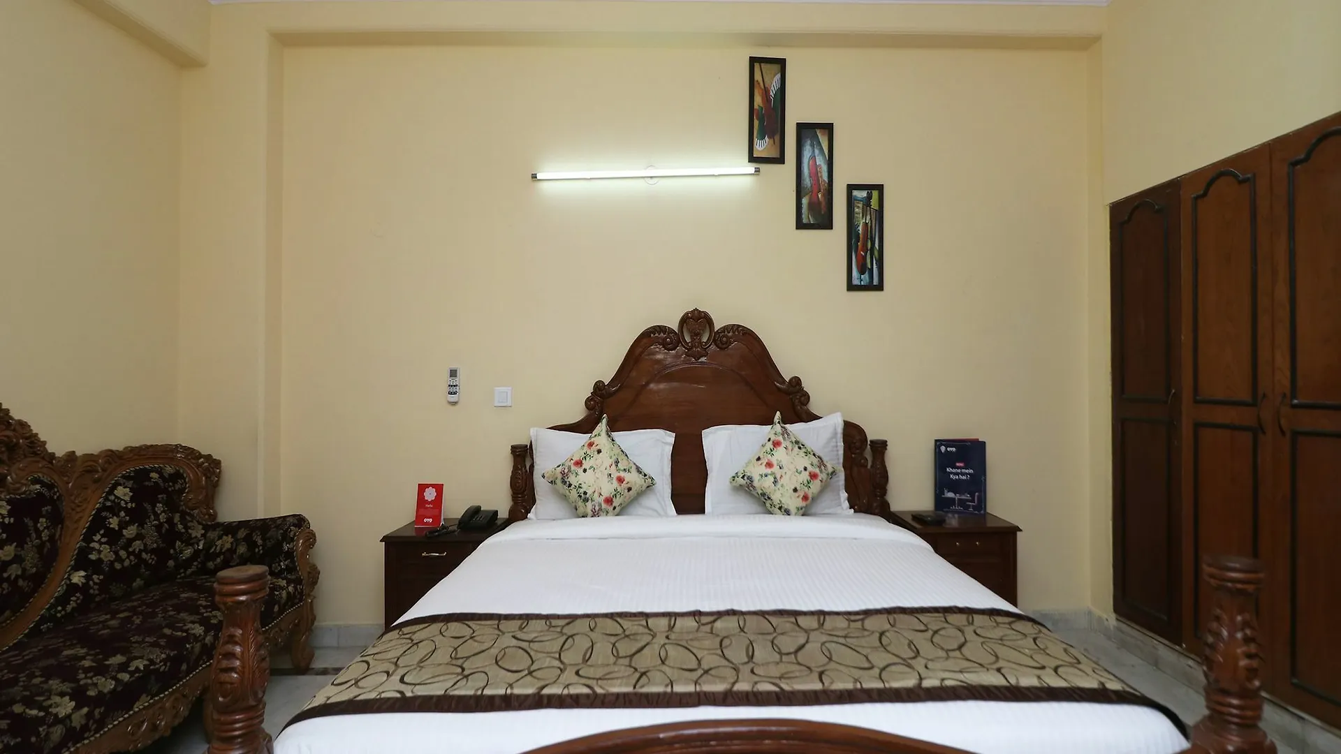 Oyo 12311 Hotel Annus Holidays Gurgaon India