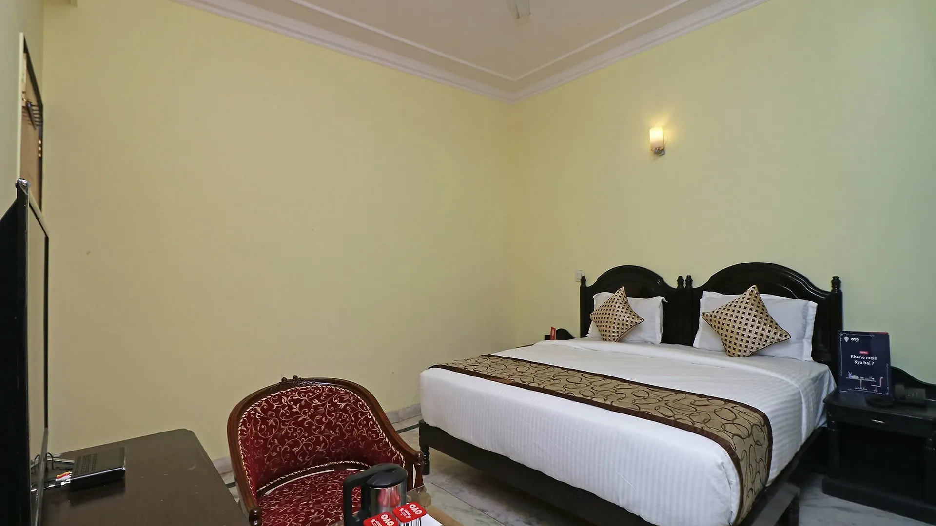Oyo 12311 Hotel Annus Holidays Gurgaon