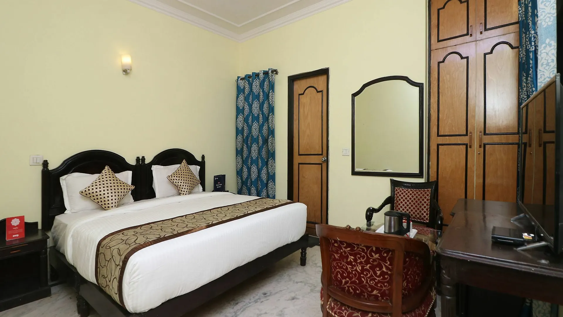 Oyo 12311 Hotel Annus Holidays Gurgaon