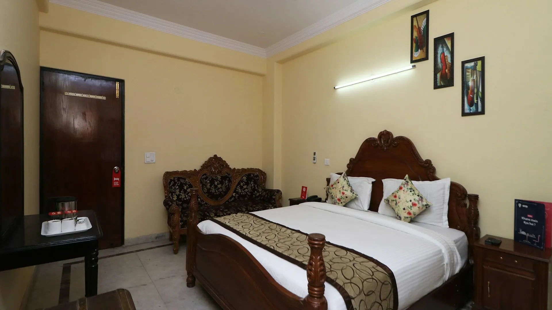 Oyo 12311 Hotel Annus Holidays Gurgaon